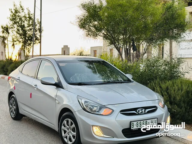 هونداي اكسنت 2015 . فل اوتوماتيك . يد ثانيه . اصل برايفيت كوري . ترخيص + تأمين . سياره بحال الشركه