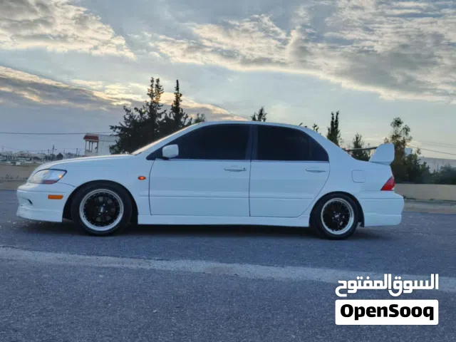 2003 ميتسوبيشي لانسر GLX Plus