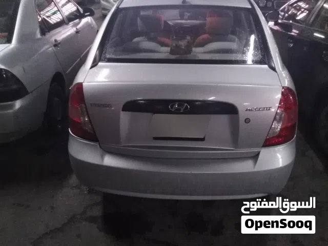 2008 هيونداي اكسنت Standard