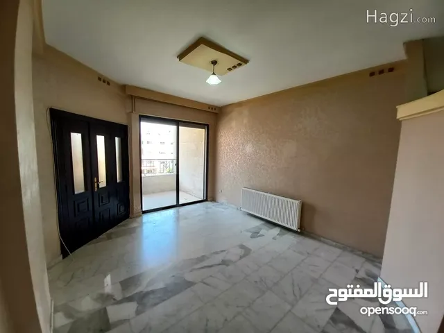 195 m2 3 Bedrooms Apartments for Rent in Amman Um El Summaq