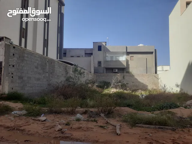 ارض 310 متر في الدعوة الإسلامية خلف دار المسنين