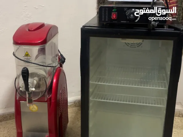 ماكنة فشافيش + ثلاجة عرض + ماكنة سلاش عين واحدة