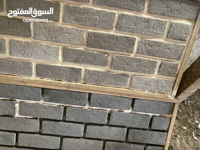حجر ديكور صناعي (بريكم ) متوفر في جميع الالوان  مقاوم للشمس والماء  يوجد سعر خاص لاصحاب الكميات