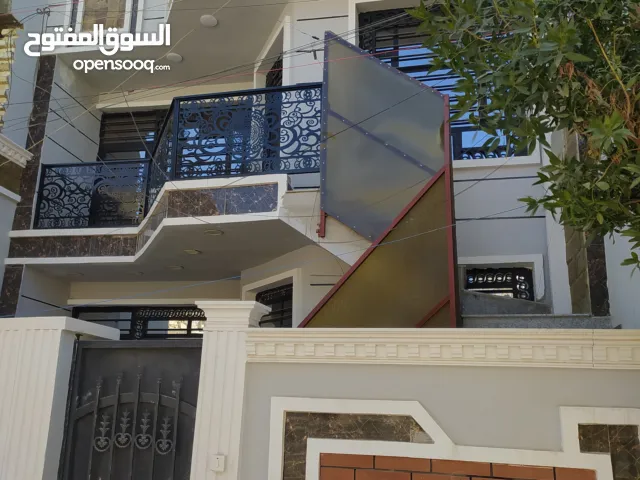128 m2 4 Bedrooms Townhouse for Sale in Baghdad Dora