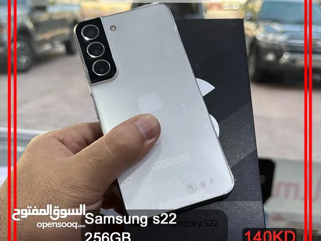 Samsung Galaxy S22 256 GB in Kuwait City