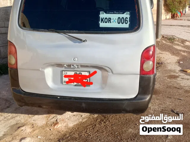 2002 هيونداي H 100