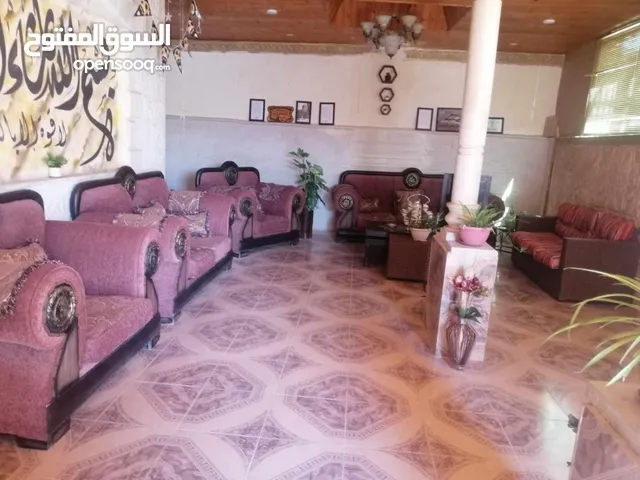 بيت مستقل للبيع