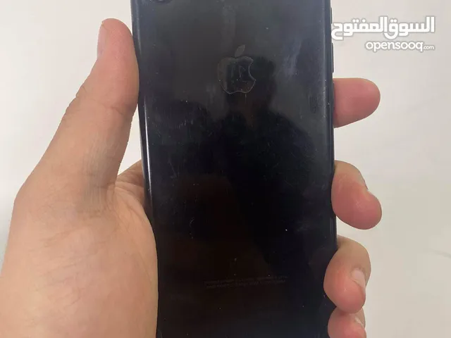 Apple iPhone 7 64 GB in Tripoli