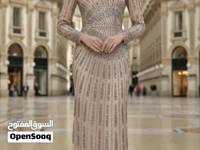 فستان لون ازرق شك ثقيل سايز 42