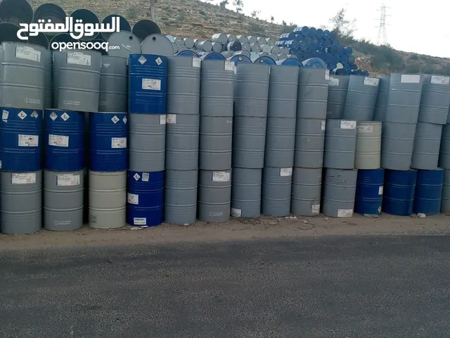 براميل حديد بلاستيك جميع الأحجام . تنكات شبك. طبالي خشب .جالونات