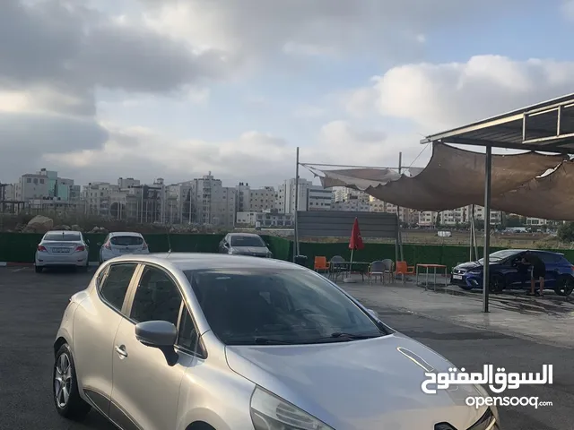 Used Renault Clio in Ramallah and Al-Bireh