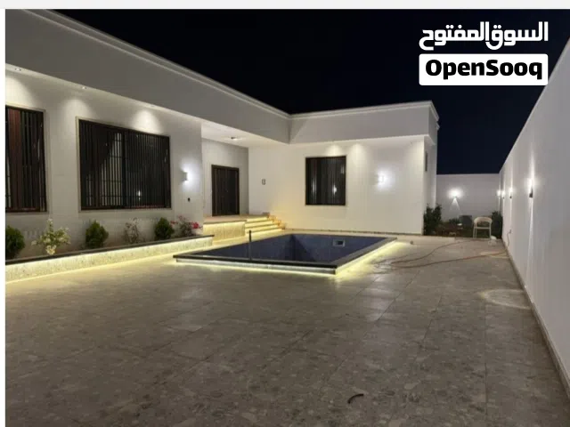 فلل للايجار فاضي و مفروش خدمي و سكني