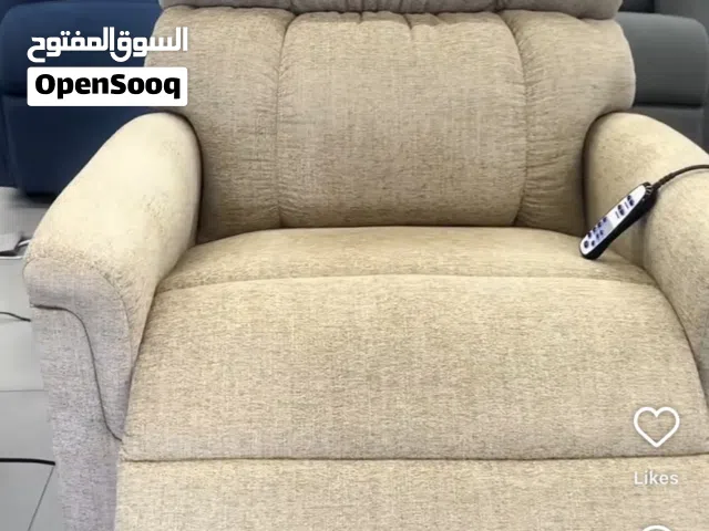 كرسي كهرباىي استعمال نظيف