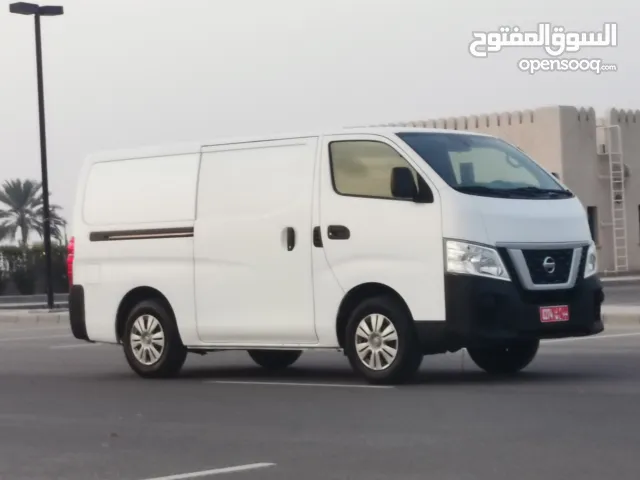 Nissan urvan 2020 cargo