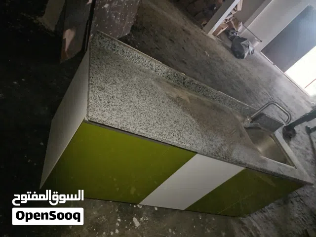 كابينت اسنان Cabinet