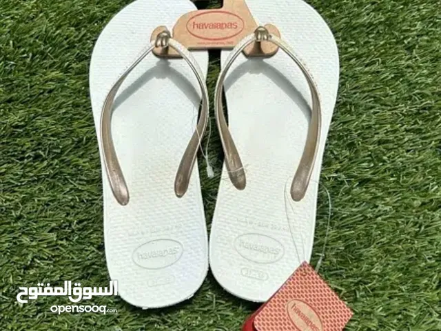 Havaianas flip flops