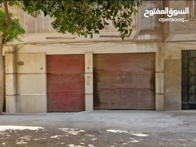 اعلان عن بيع محلات تجارية لغرض نشاط التخزين في الملك فيصل. لا يقل عن مليون