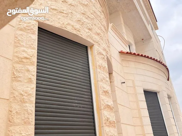 1040 m2 More than 6 bedrooms Villa for Sale in Irbid Al Thaqafa Circle