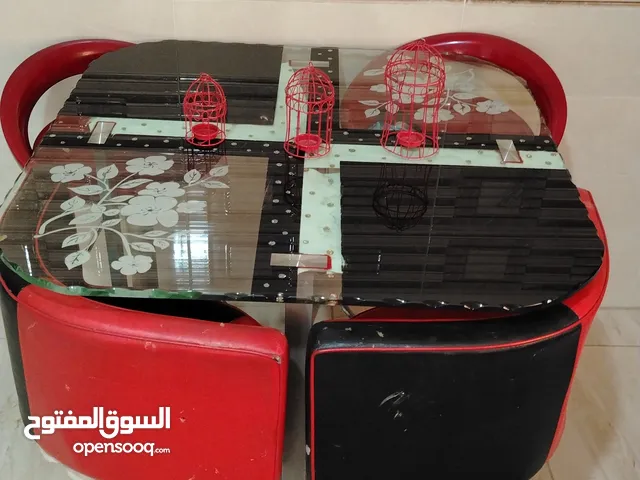 طاوله سفره مع 4 مقاعد