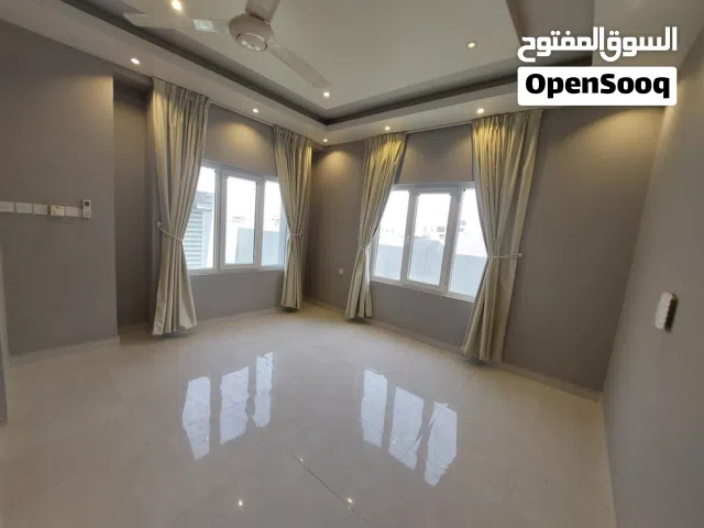 90 m2 1 Bedroom Apartments for Rent in Muscat Al Khoud