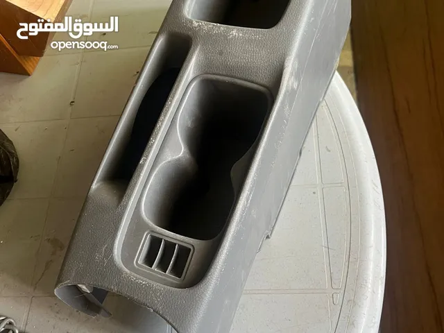 قطعة وسط لسياره متسوبيشي لانسر للبيع بسعر15