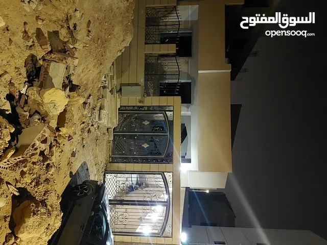 بيت فى ال209 الحى السادس من المالك