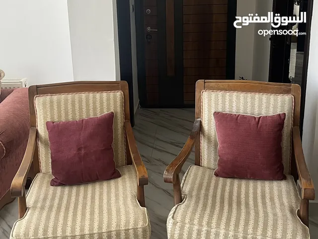كنابايتين للبيع بحالة ممتازة