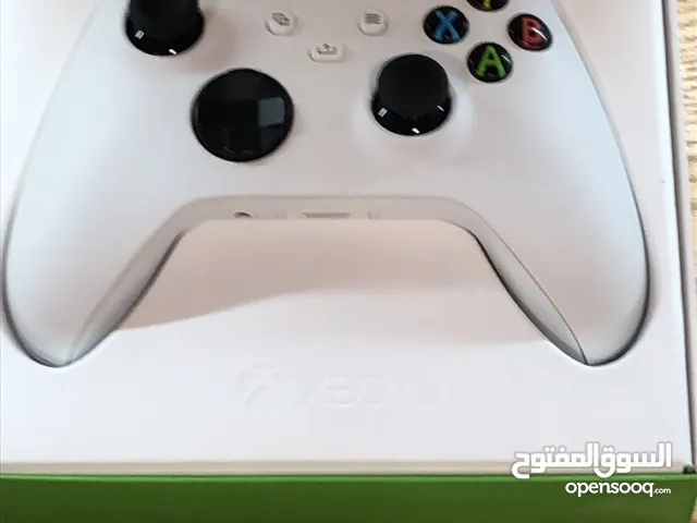 يد Xbox سيريس X و S