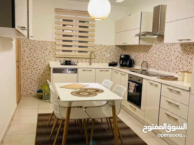 179m2 5 Bedrooms Apartments for Sale in Tripoli Zanatah