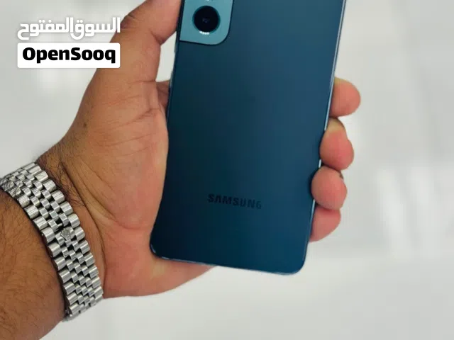 SAMSUNG S22