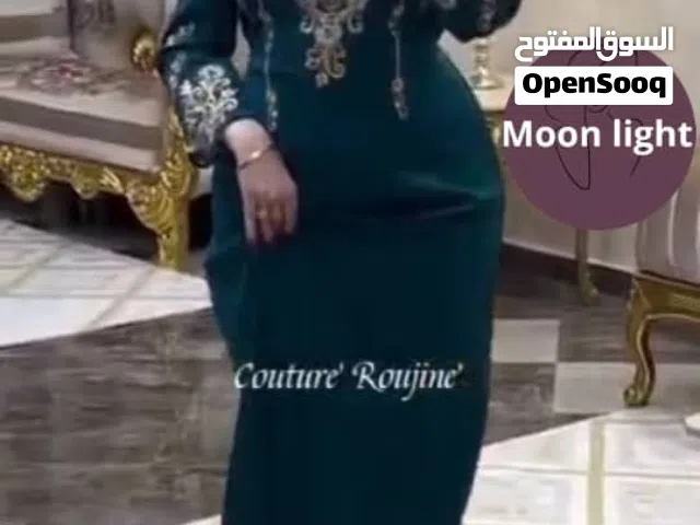 جلابيات نسائية خليجية مطرزه