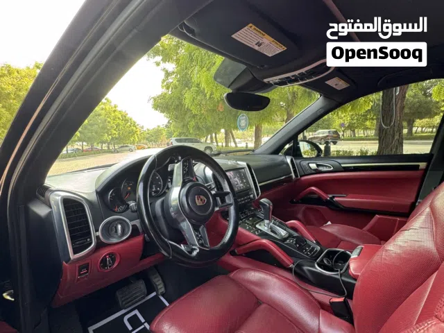 2017 Porsche Cayenne Platinum Edition