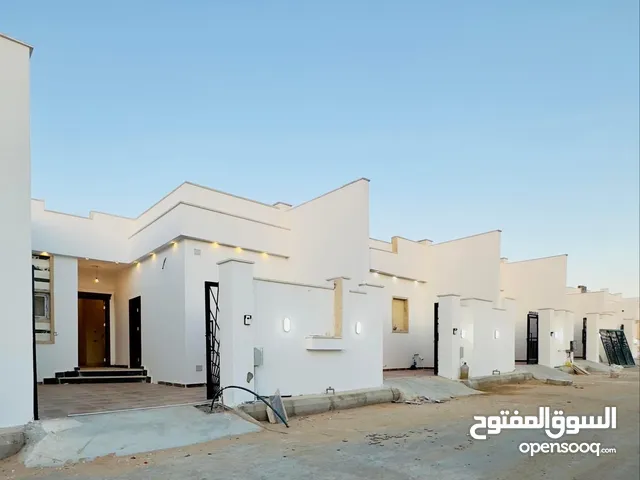 125m2 3 Bedrooms Townhouse for Sale in Tripoli Ain Zara