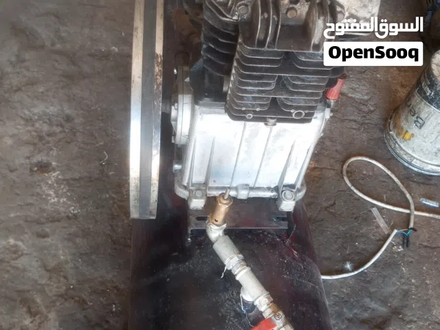 كمبريسه 200لتر ايطالي