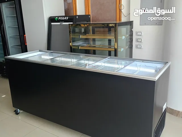 ديب فريزر يوجر التركي بمقاس 205×70 سم 8 درج يصلح للمطاعم والمحلات والمنازل