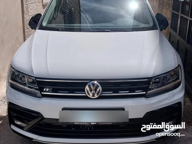 2021/Volkswagen Tiguan 2.0TSI R-Line Black Edition 2020