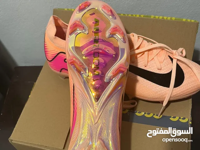 Elite new shoes not worn size 44