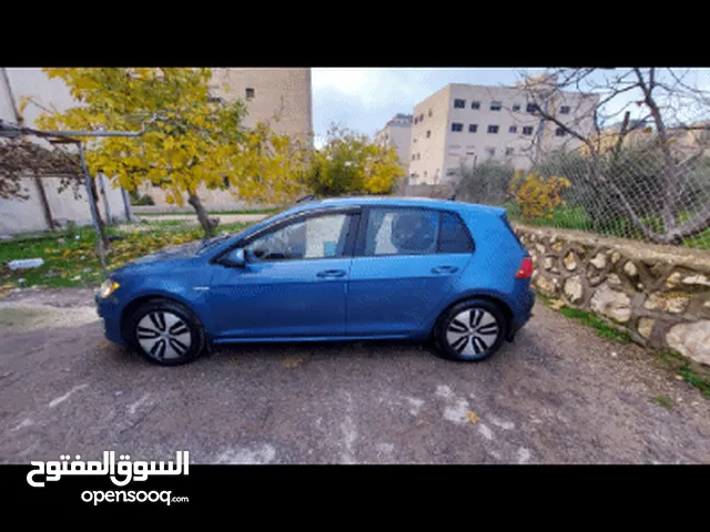 Volkswagen Golf 2016 in Amman