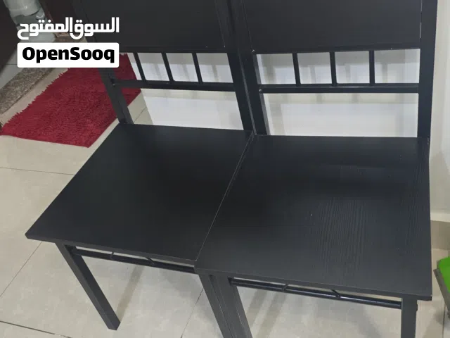 4 كراسي طعام