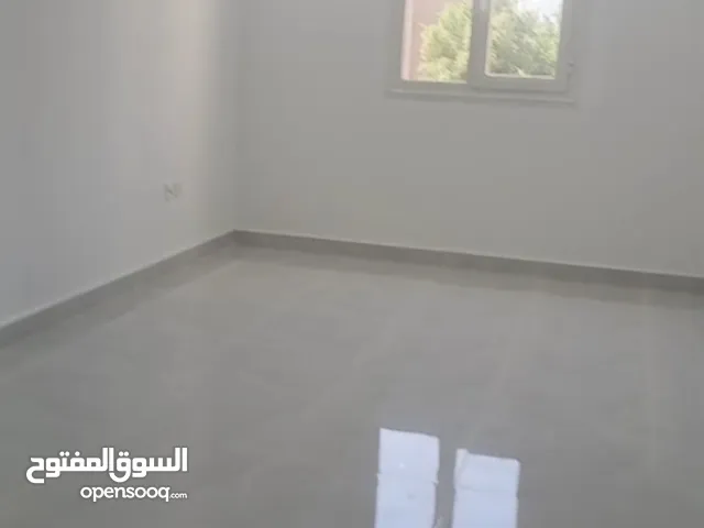 600 m2 2 Bedrooms Apartments for Rent in Hawally Hawally