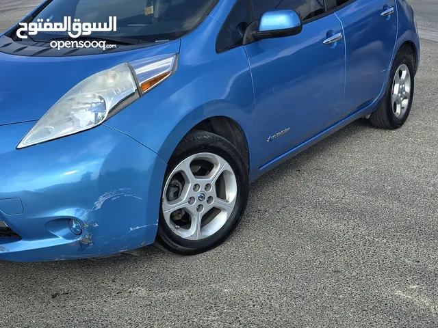 نيسان ليف 2013 Sv