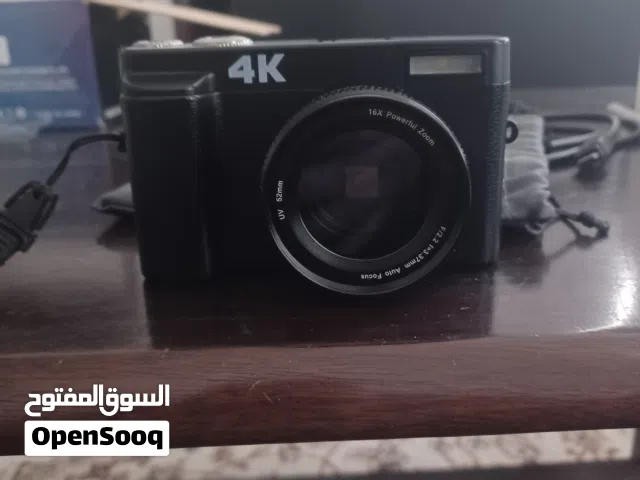 كيمرا مع ملحقاتها