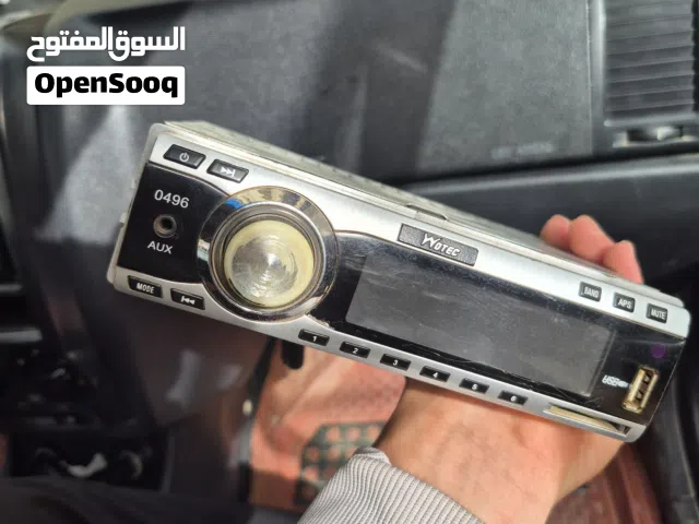 راديو سيارة شغال 100%للبيع    يركب على اي سيارة