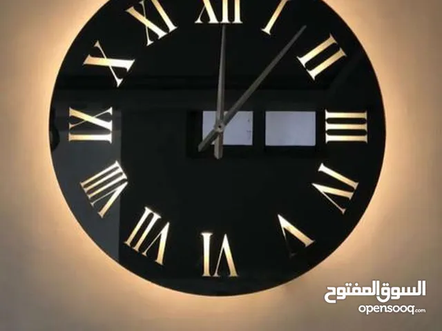 ساعات حائط ارقام لاتينية