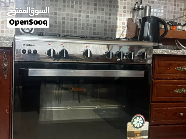 فرن غاز خمس عيون   في حاله ممتازه