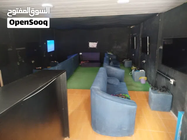 محل بلاي ستيشن للبيع مع كامل معداتو