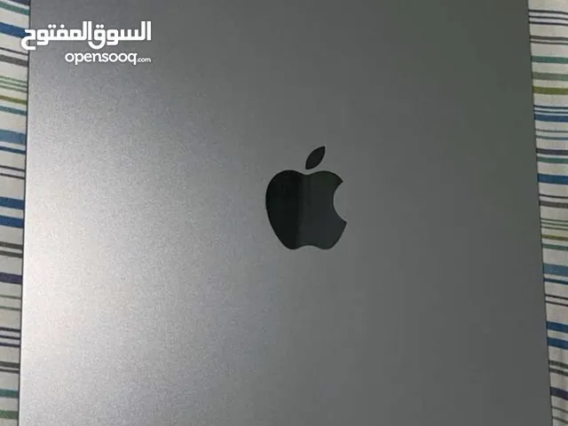 Apple iPad Pro 11 128 GB in Ramallah and Al-Bireh