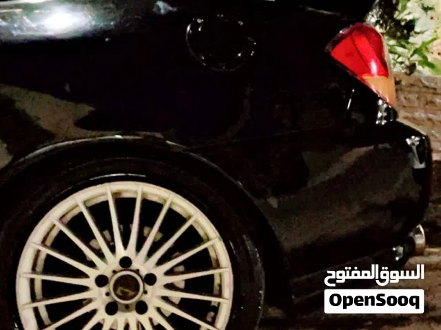 2002 هيونداي تيـبرون Standard