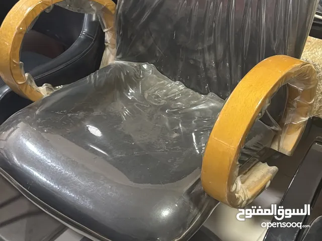 للبيع كراسي صالون نظيفة استعمال خفيف
