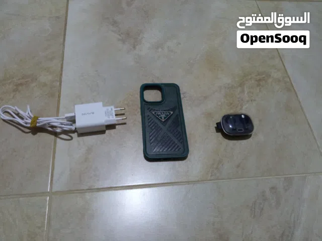 كفر وشحن وسماعات للبيع